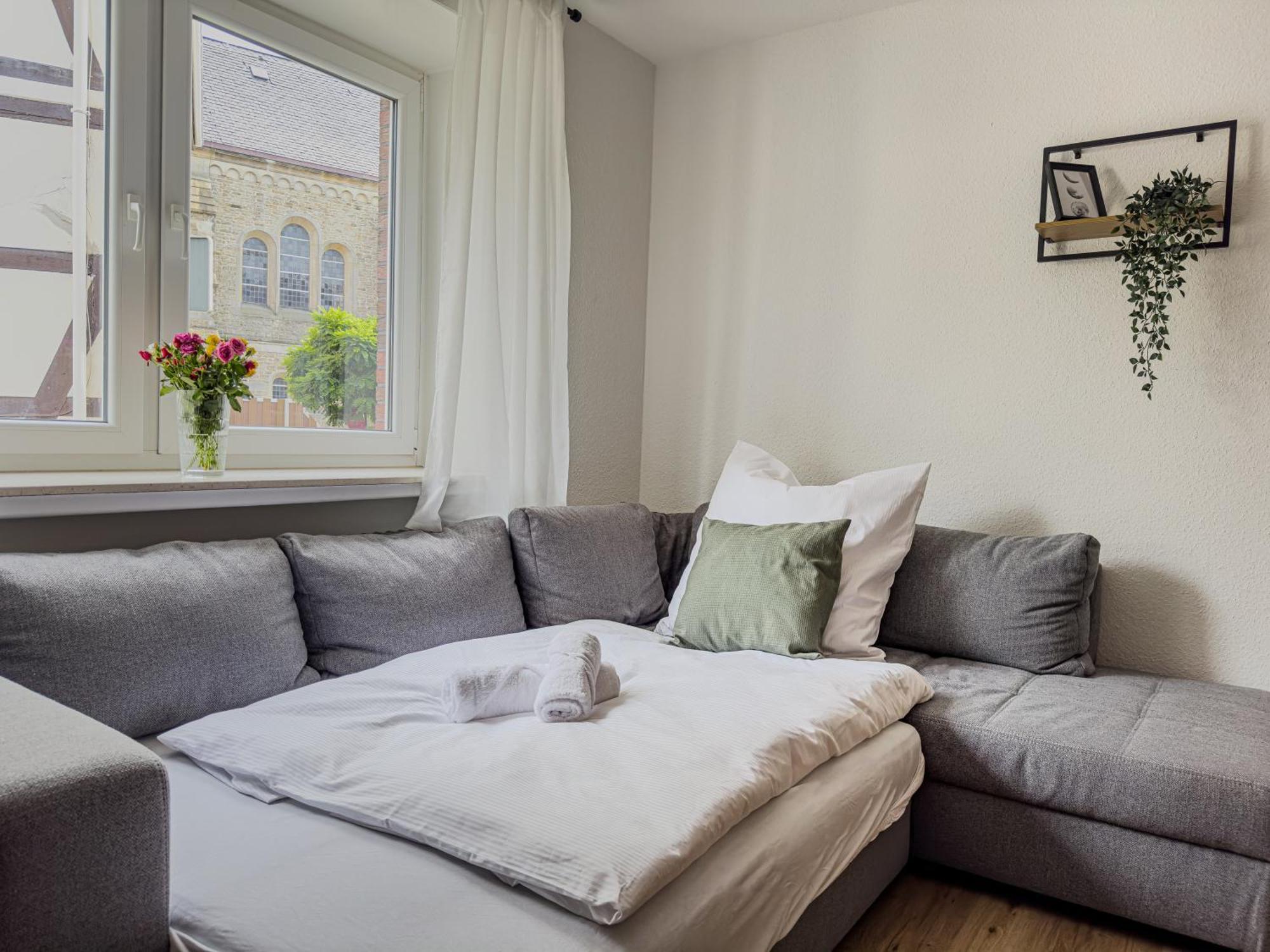 Homelystays Stilvolles Apartment An Der Kirche Lemfoerde Exterior photo